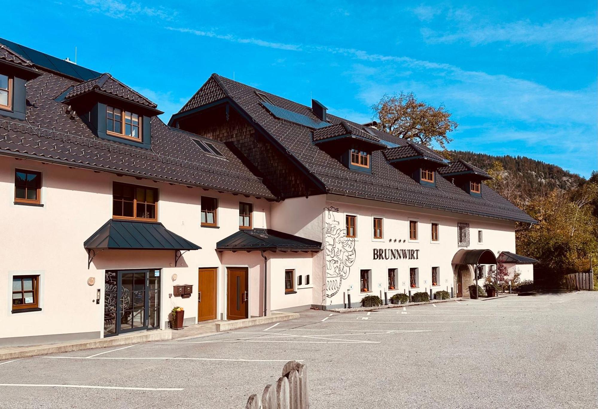 Апартаменты Brunnwirt Essen & Wohnen Фушл ам Зее Экстерьер фото