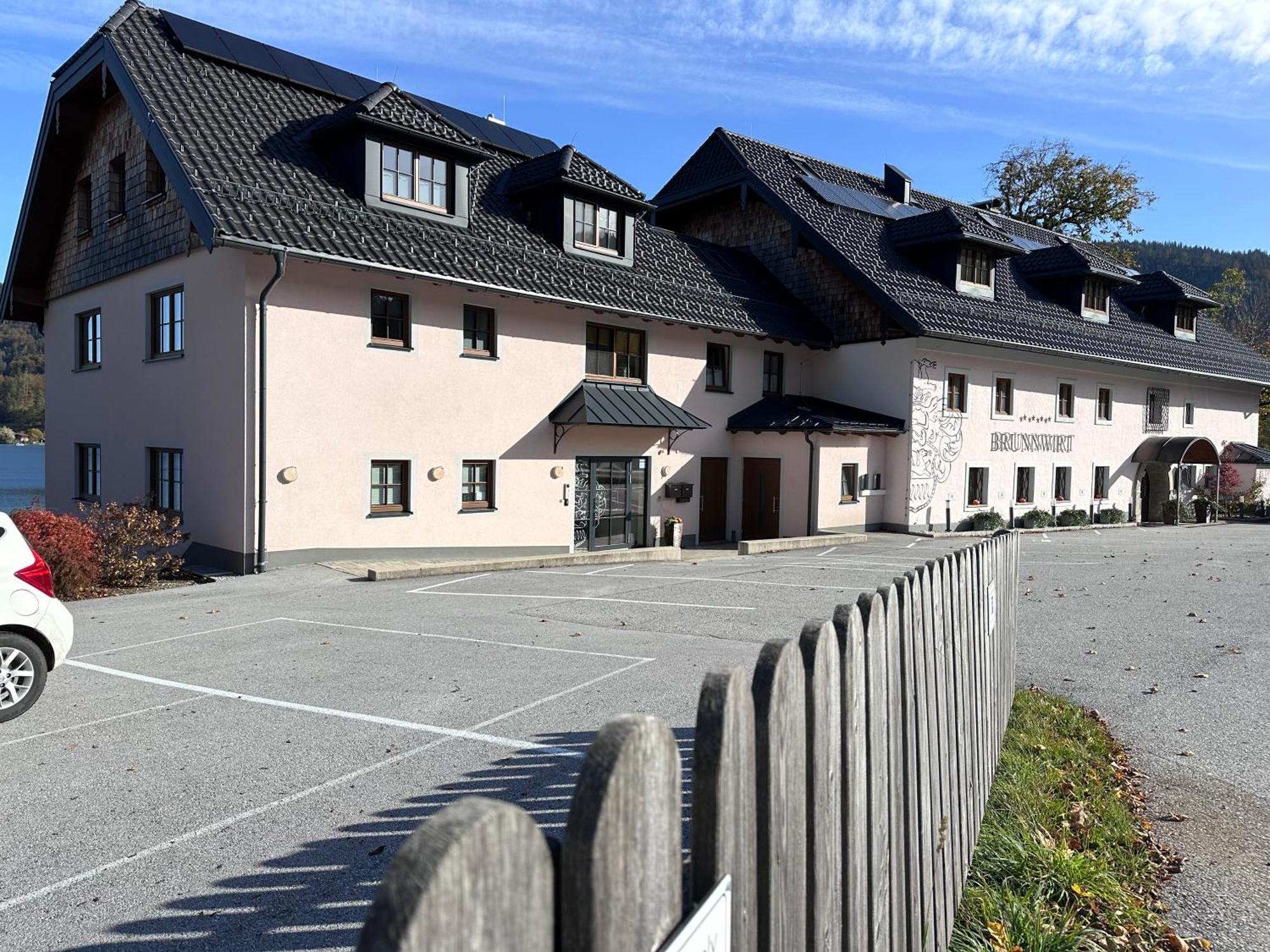 Апартаменты Brunnwirt Essen & Wohnen Фушл ам Зее Экстерьер фото